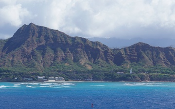 Coast Guard escorts sailing vessel into Honolulu after transpacific voyage