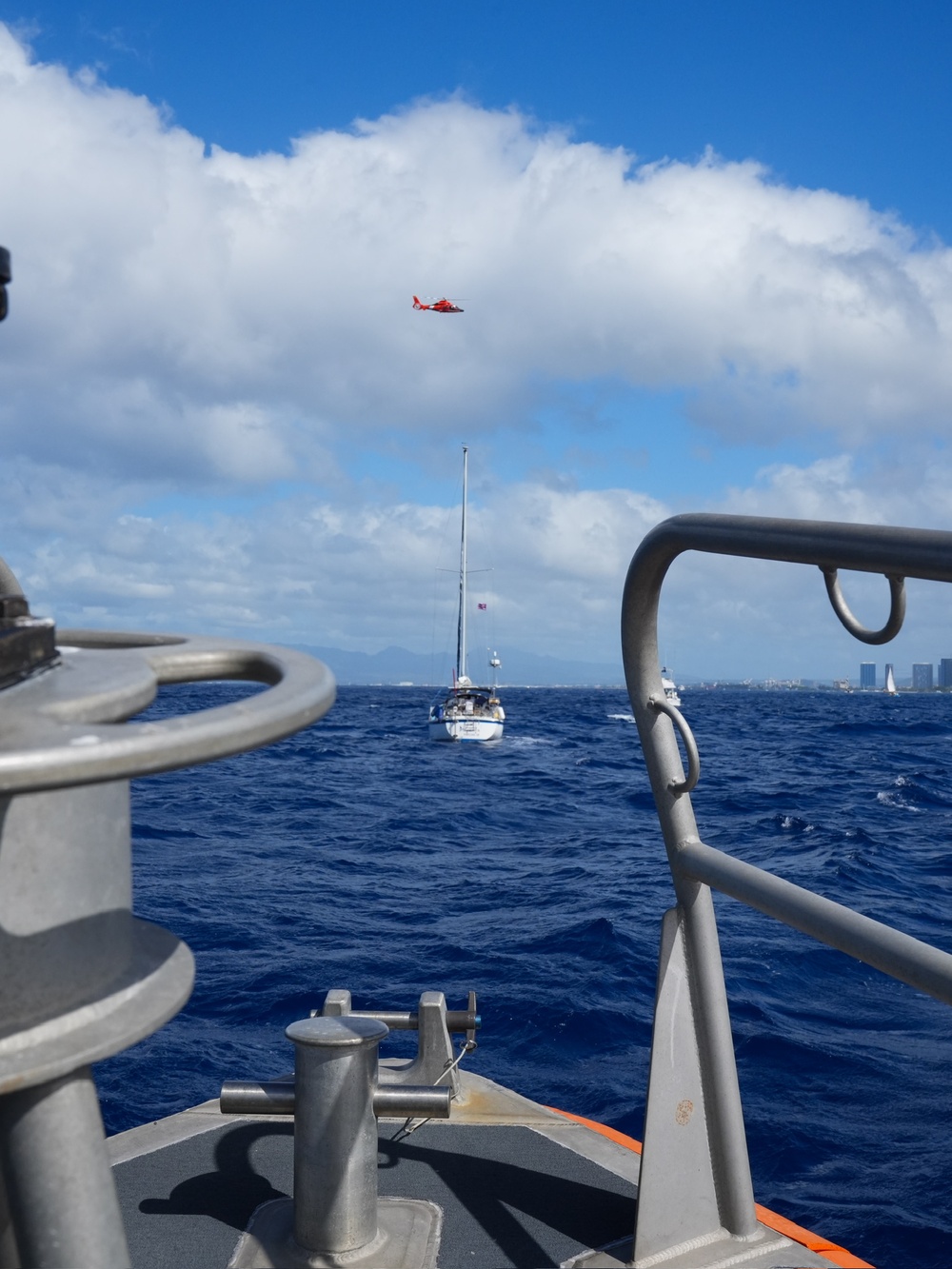 Coast Guard escorts sailing vessel into Honolulu after transpacific voyage