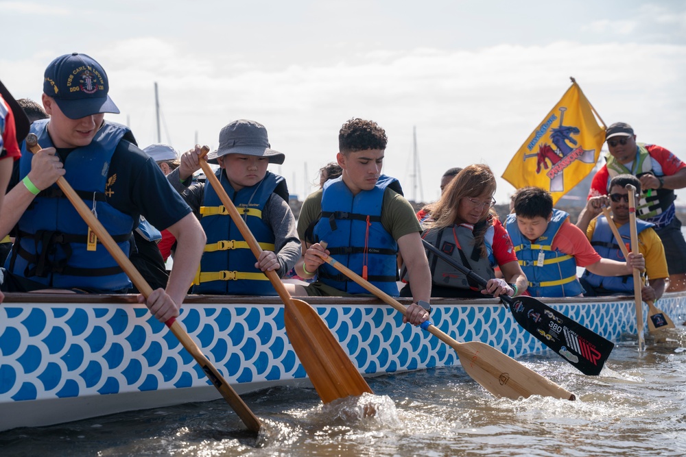 U.S. Sailors and Marines visit the Cabrillo Beach Youth Center for LA Fleet Week