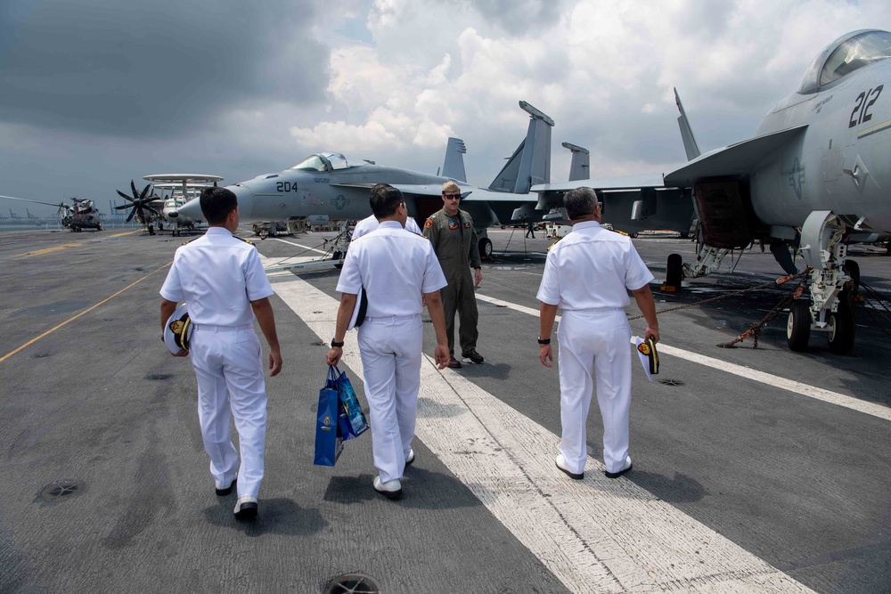 Royal Malaysian Navy Officers Visit the USS Nimitz