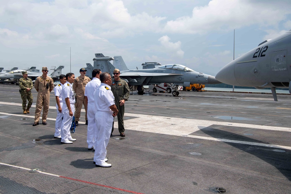 Royal Malaysian Navy Officers Visit the USS Nimitz