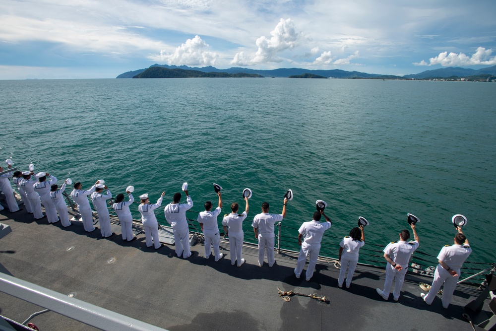 USS Higbee participates in LIMA 2025