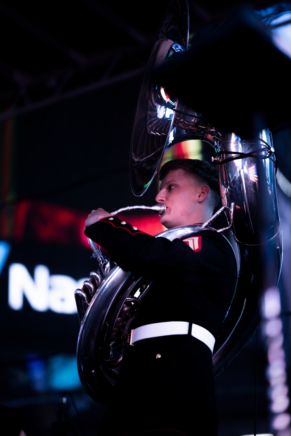 FWNY25: 2nd Marine Division Band plays in Times Square