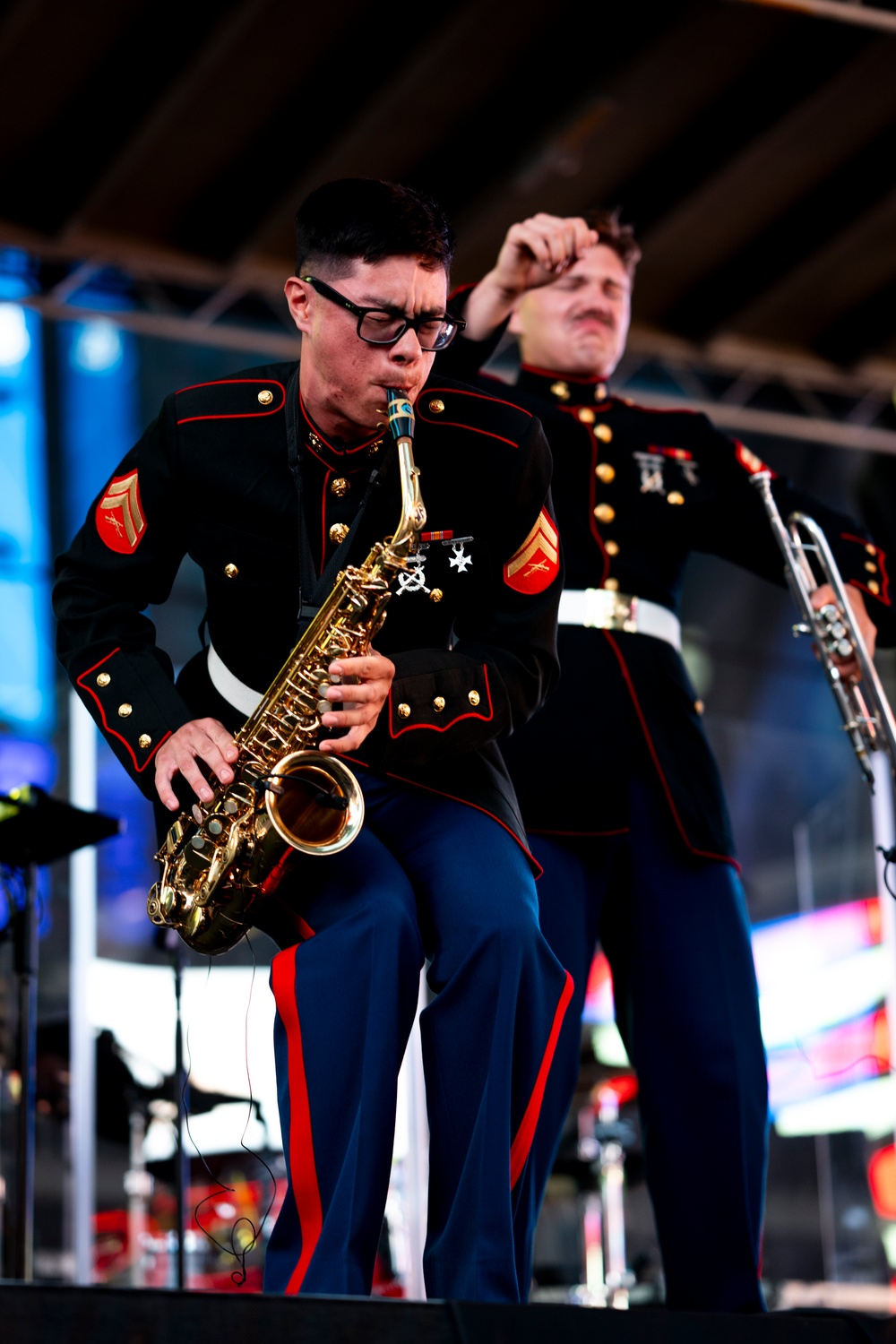 FWNY25: 2nd Marine Division Band plays in Times Square