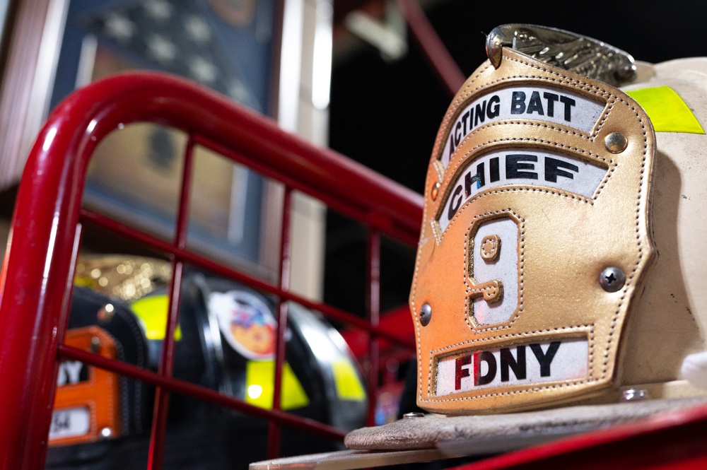 FWNY25: FDNY Engine 54, Ladder 4, Battalion 9, host's dinner for U.S. Marines