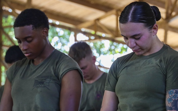 KAMANDAG 9: VMM-364 and MWSS-373 participate in a community service project