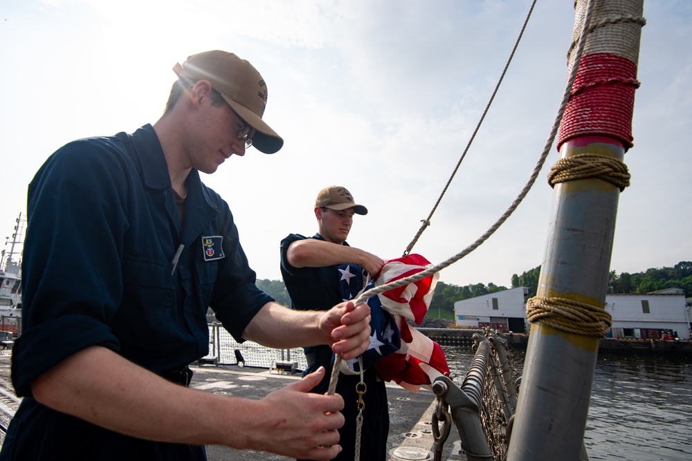 USS Gridley Departs Singapore