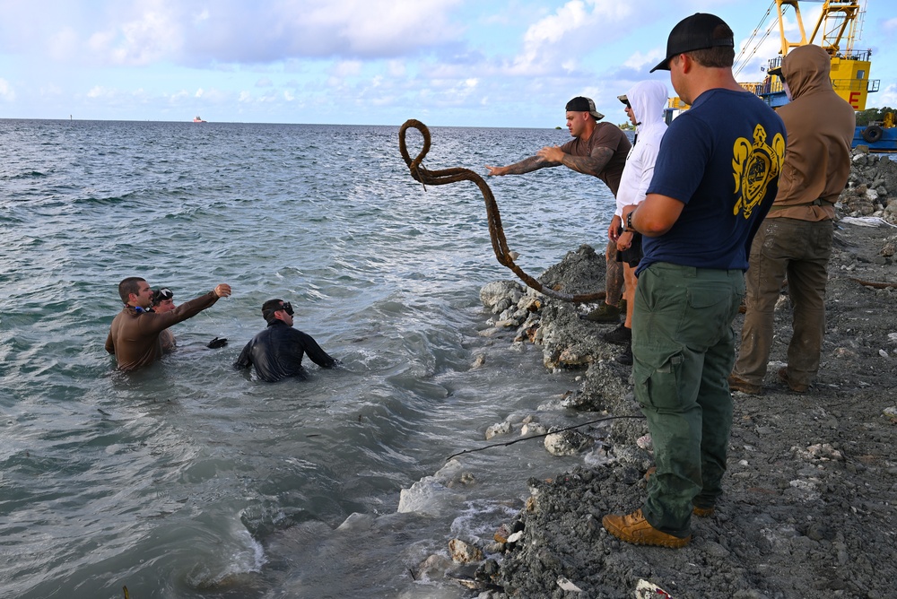 CTG 73.6/MDSU 1-6 Conduct ADV Removal in Yap, Micronesia, Apr. 16, 2025