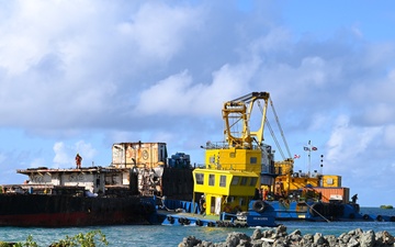 CTG 73.6/MDSU 1-6 Conduct ADV Removal in Yap, Micronesia, Apr. 16, 2025