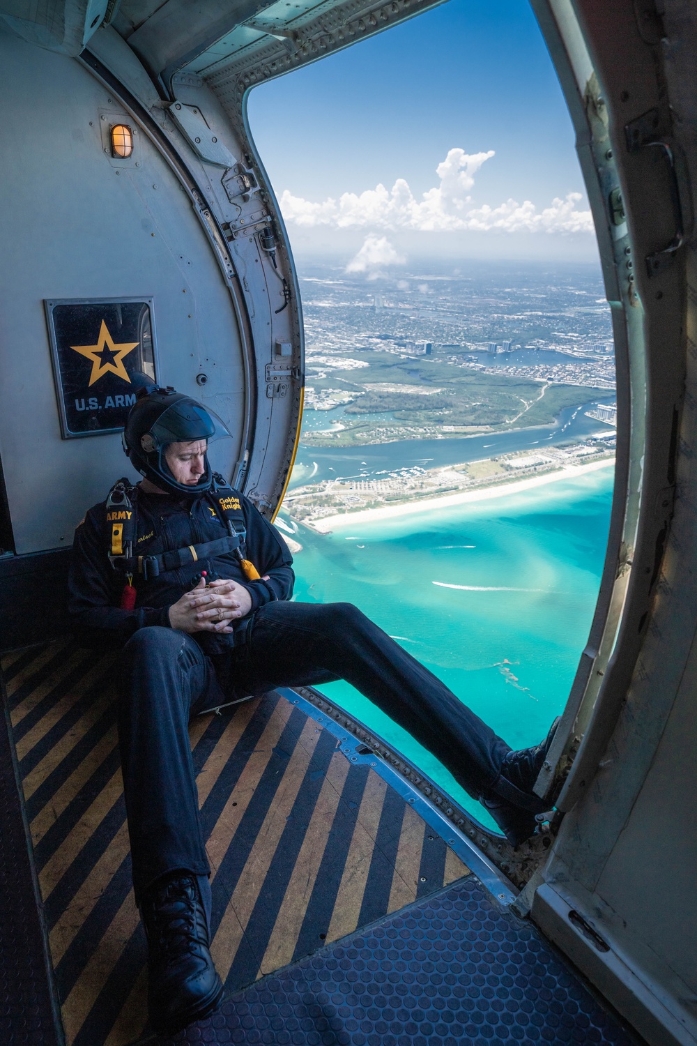 The U.S. Army Parachute Team Jumps Into The Hyundai Air and Sea Show