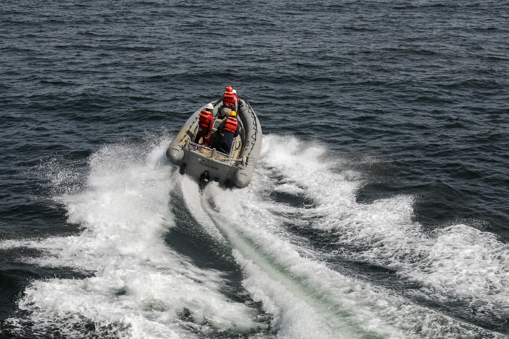 USS Princeton conducts operations in the U.S. Central Command area of responsibility as part of the Carl Vinson Carrier Strike Group