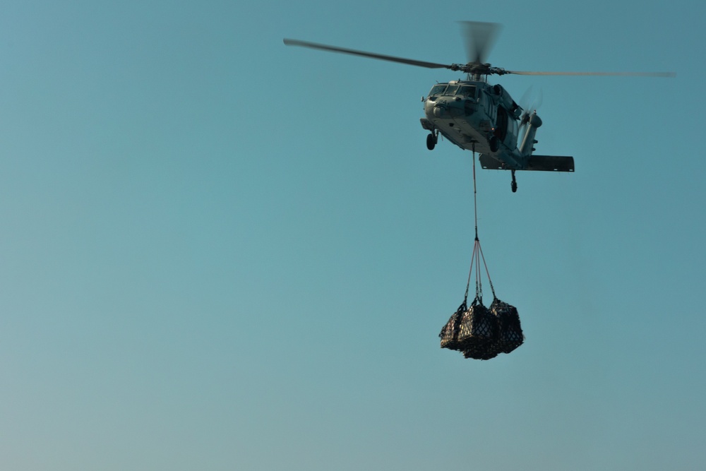 22nd MEU | Resupply at Sea During ARGMUEX