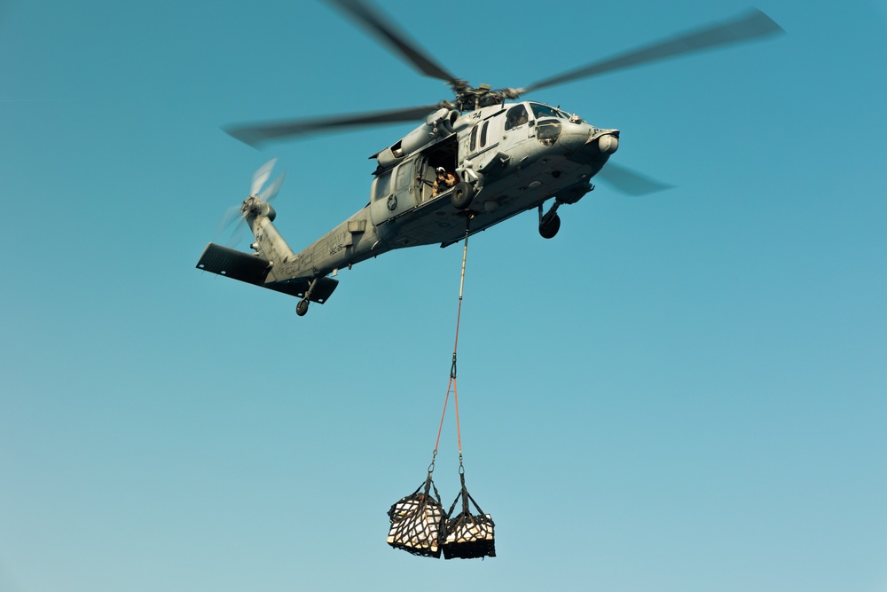 22nd MEU | Resupply at Sea During ARGMUEX