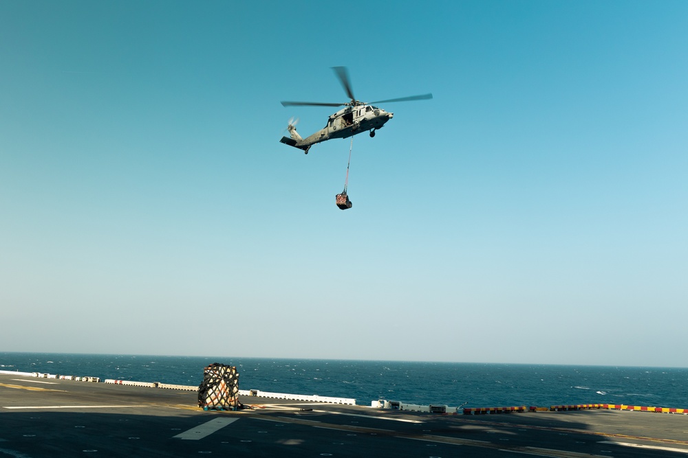22nd MEU | Resupply at Sea During ARGMUEX