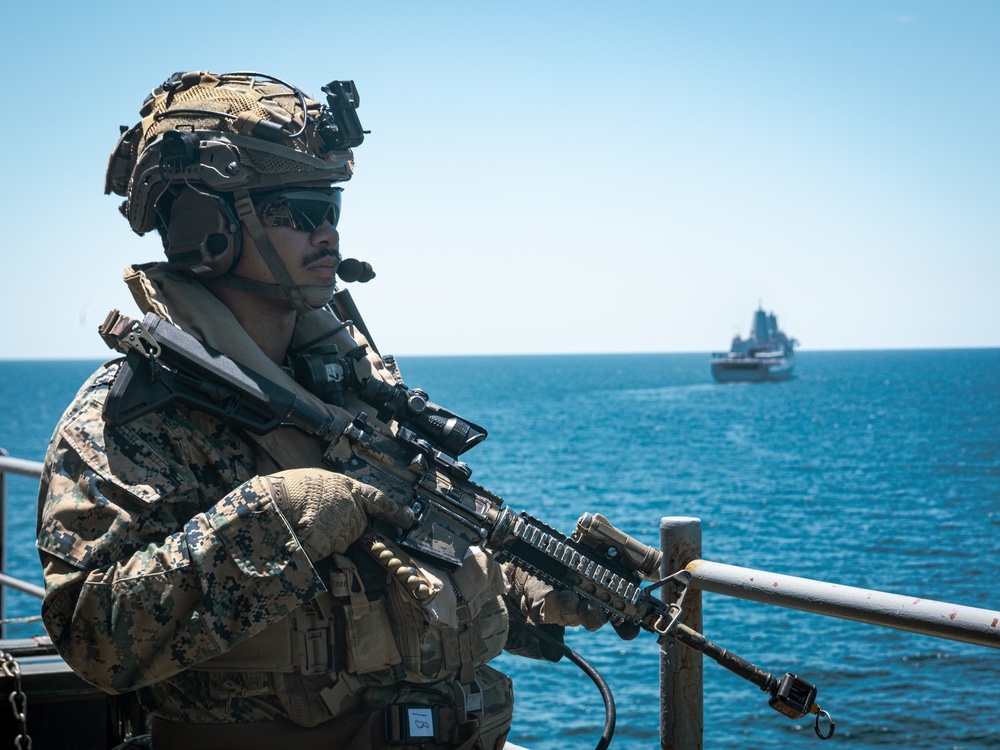 22nd MEU | Defense of the Amphibious Task Force During ARGMUEX