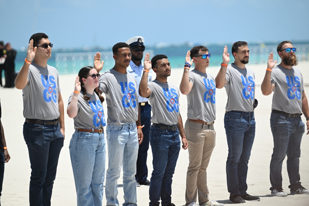 2025 Hyundai Sea and Air Show at Miami Beach, Florida