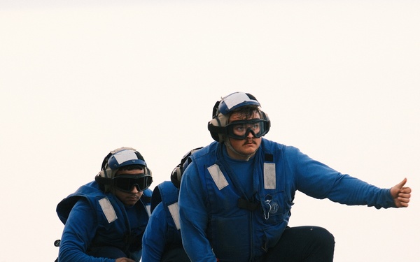 US Navy, US Coast Guard conduct integrated flight operations at sea aboard Coast Guard Cutter Hamilton