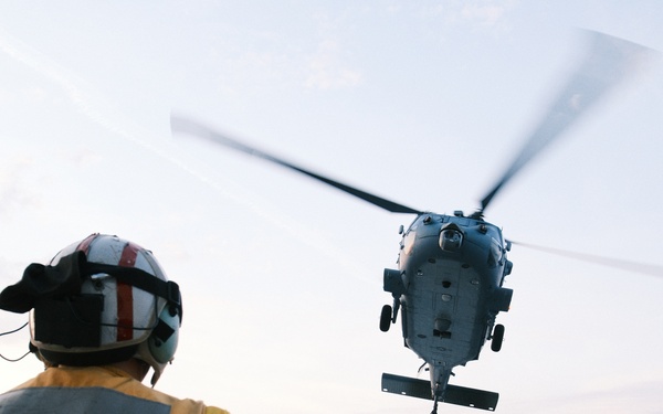 US Navy, US Coast Guard conduct integrated flight operations at sea aboard Coast Guard Cutter Hamilton