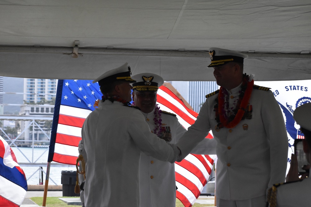 Coast Guard Cutter Midgett holds change of command ceremony