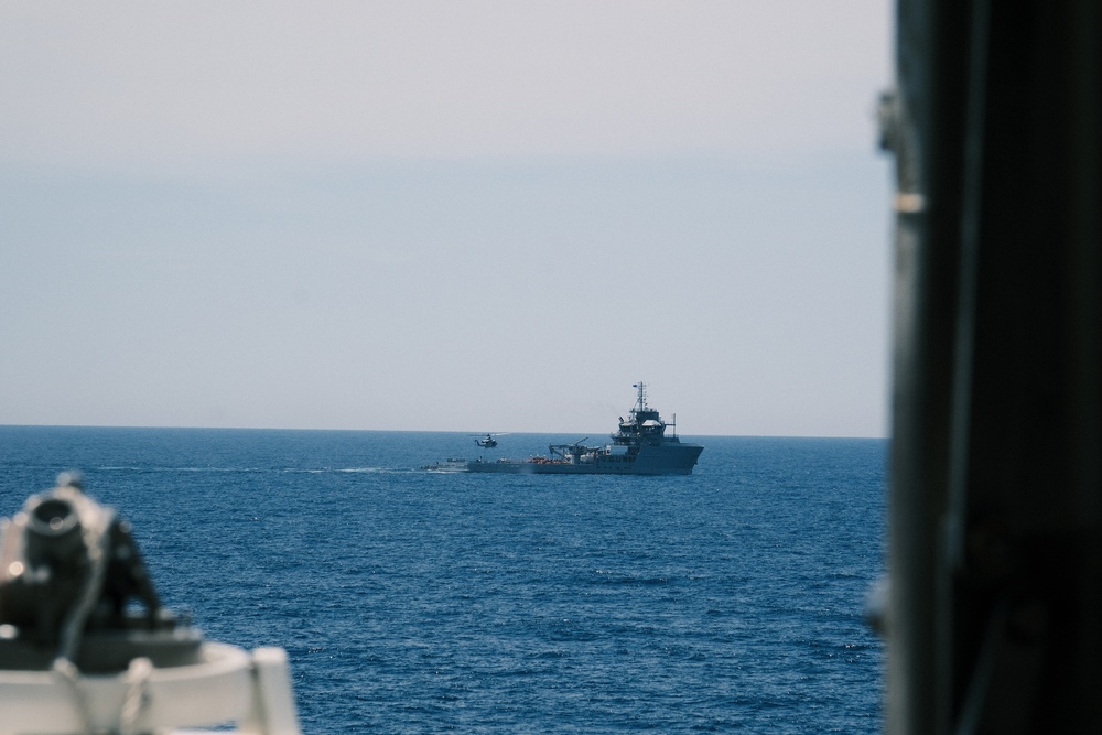 US Navy, US Marine Corps and US Coast Guard conduct integrated joint training in the Atlantic Ocean