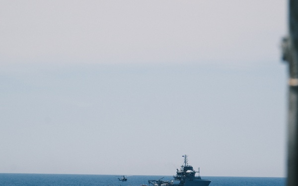 US Navy, US Marine Corps and US Coast Guard conduct integrated joint training in the Atlantic Ocean