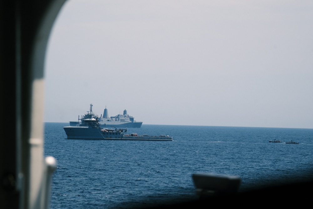 US Navy, US Marine Corps and US Coast Guard conduct integrated joint training in the Atlantic Ocean