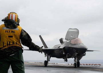 USS America (LHA 6) Conducts Flight Operations