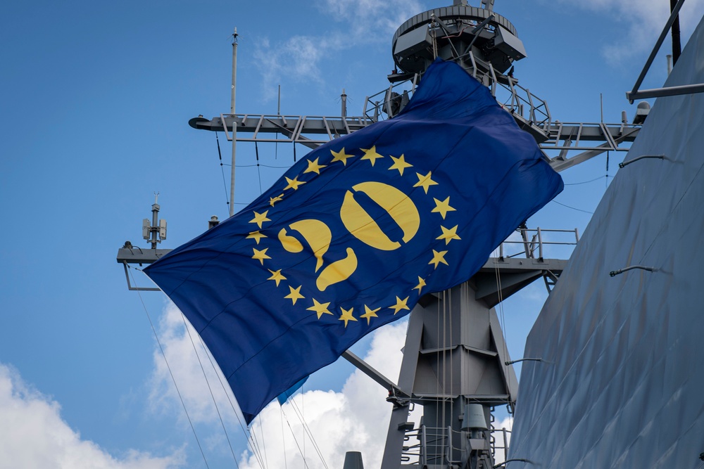 USS Higbee Flies Battle Flag
