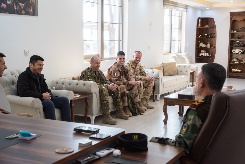 Coalition Advisors Look Ahead with Peshmerga 2nd Support Forces Command