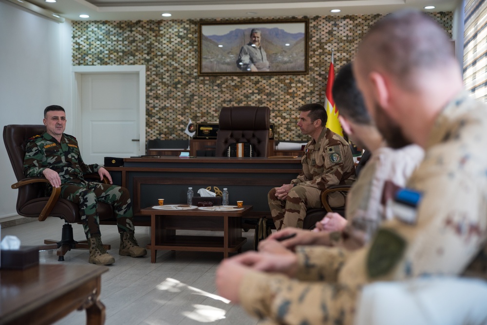 Coalition Advisors Look Ahead with Peshmerga 2nd Support Forces Command