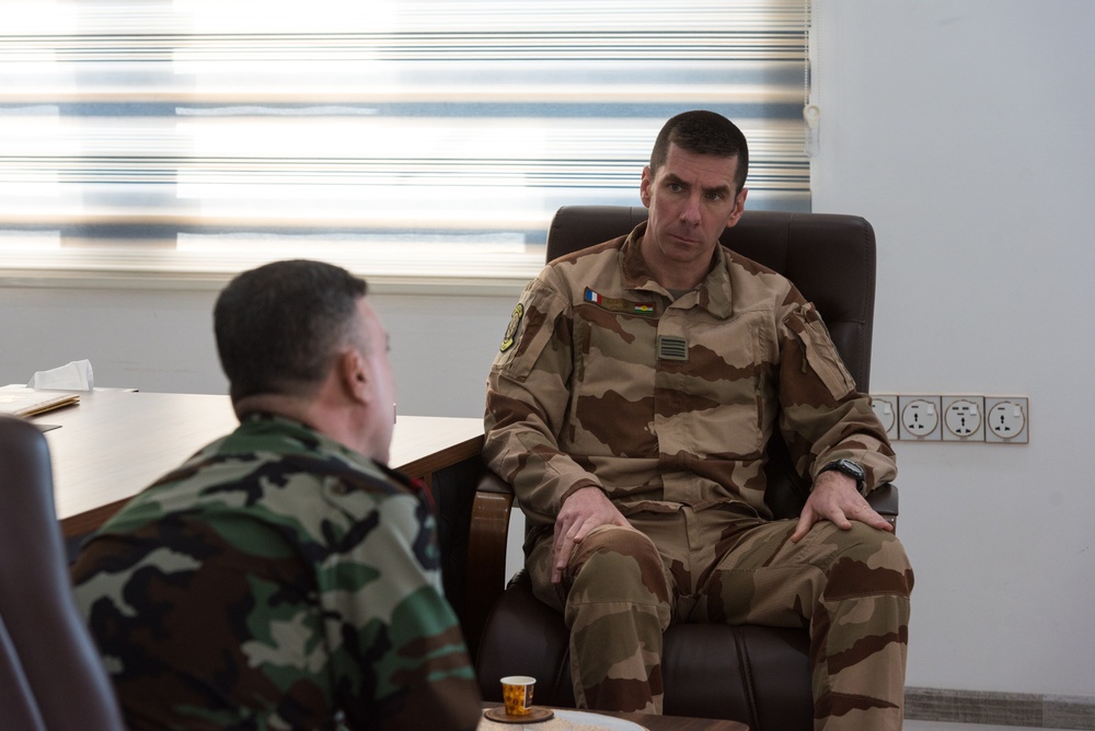 Coalition Advisors Look Ahead with Peshmerga 2nd Support Forces Command