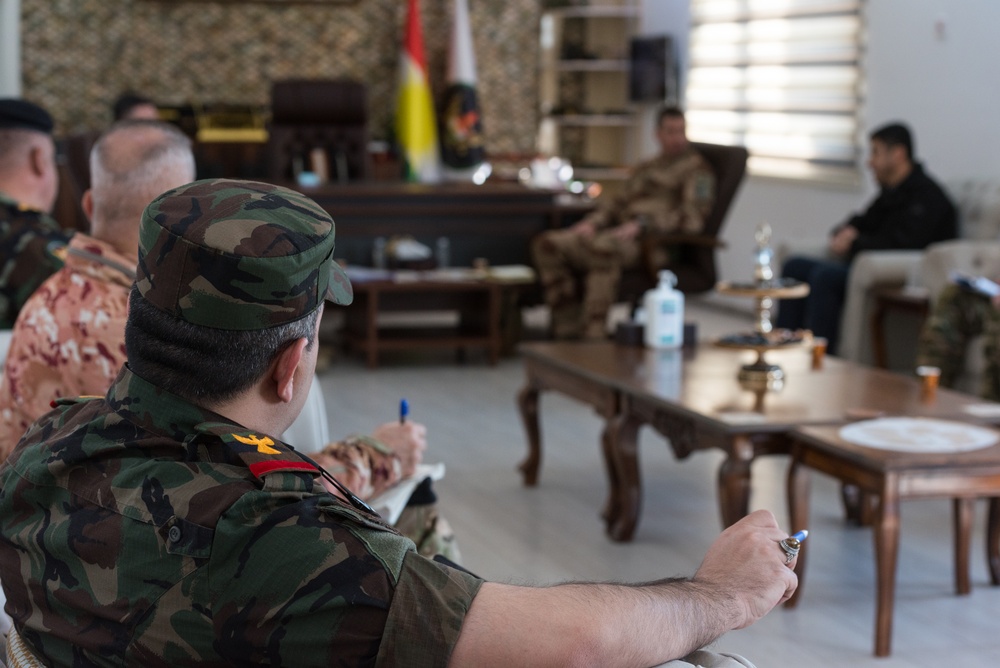Coalition Advisors Look Ahead with Peshmerga 2nd Support Forces Command