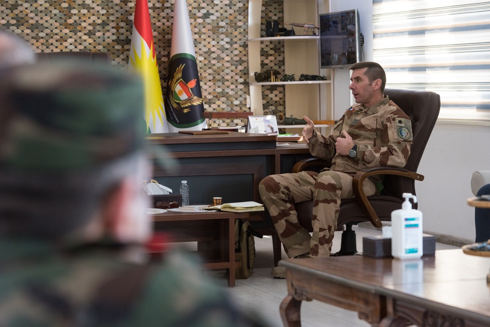 Coalition Advisors Look Ahead with Peshmerga 2nd Support Forces Command