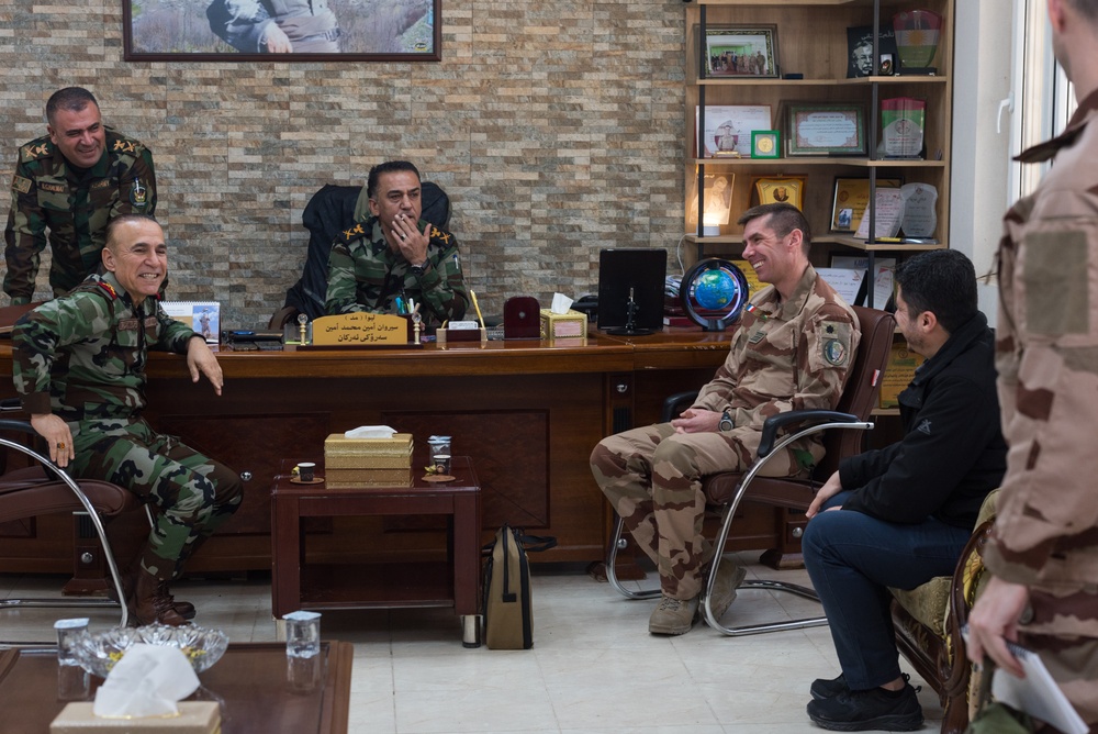 Coalition Advisors Look Ahead with Peshmerga 2nd Support Forces Command