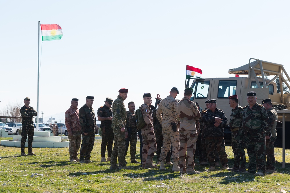 Coalition Advisors Look Ahead with Peshmerga 2nd Support Forces Command