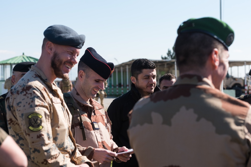 Coalition Advisors Look Ahead with Peshmerga 2nd Support Forces Command