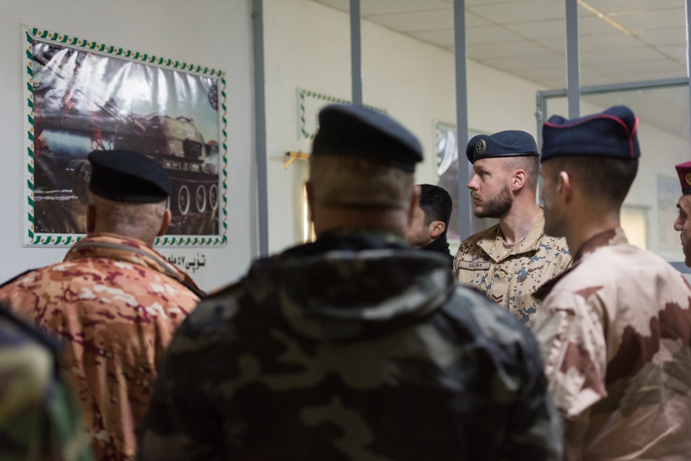 Coalition Advisors Look Ahead with Peshmerga 2nd Support Forces Command