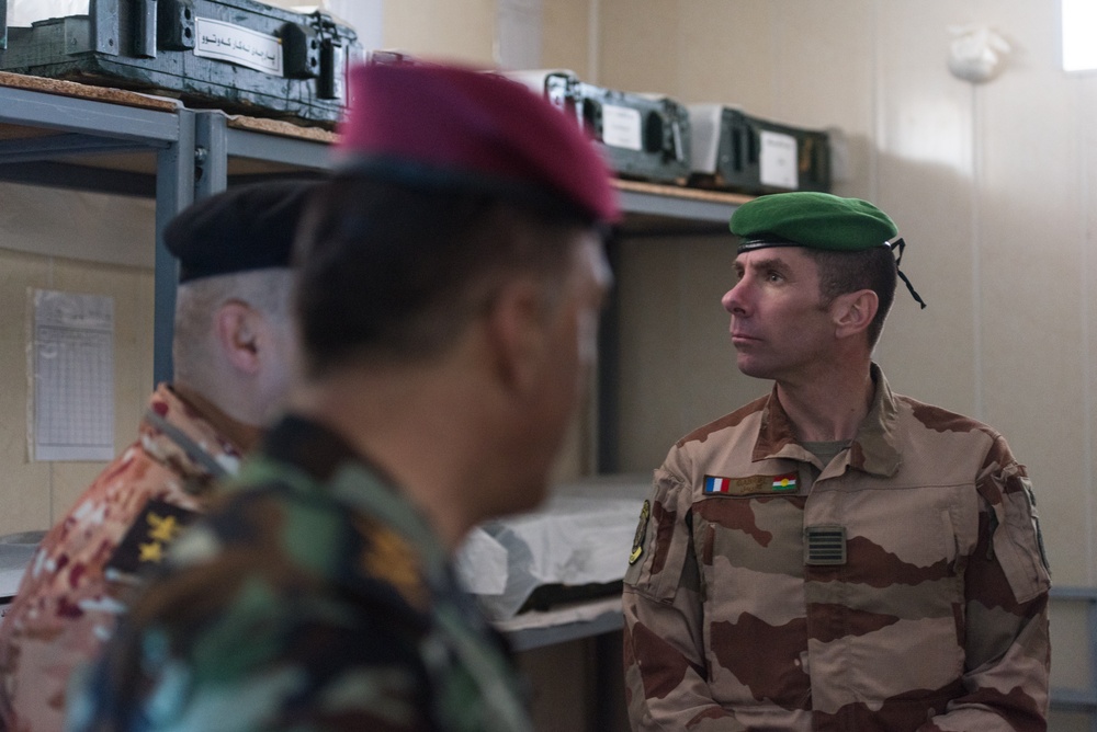 Coalition Advisors Look Ahead with Peshmerga 2nd Support Forces Command