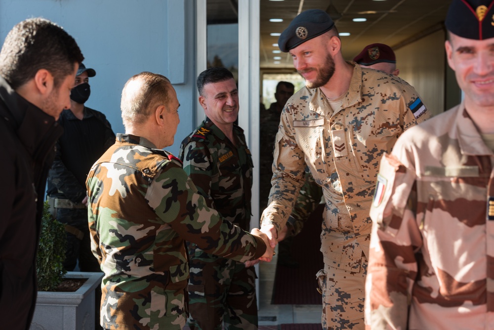 Coalition Advisors Look Ahead with Peshmerga 2nd Support Forces Command