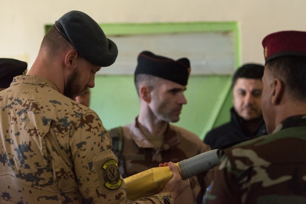 Coalition Advisors Look Ahead with Peshmerga 2nd Support Forces Command