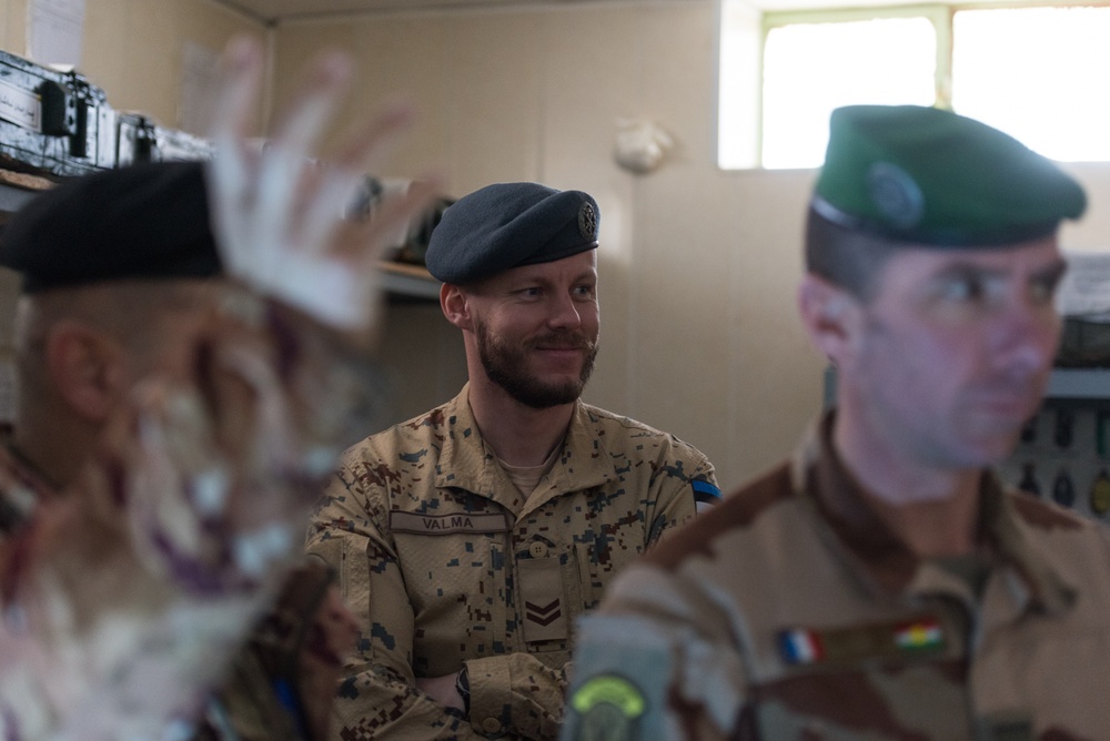 Coalition Advisors Look Ahead with Peshmerga 2nd Support Forces Command