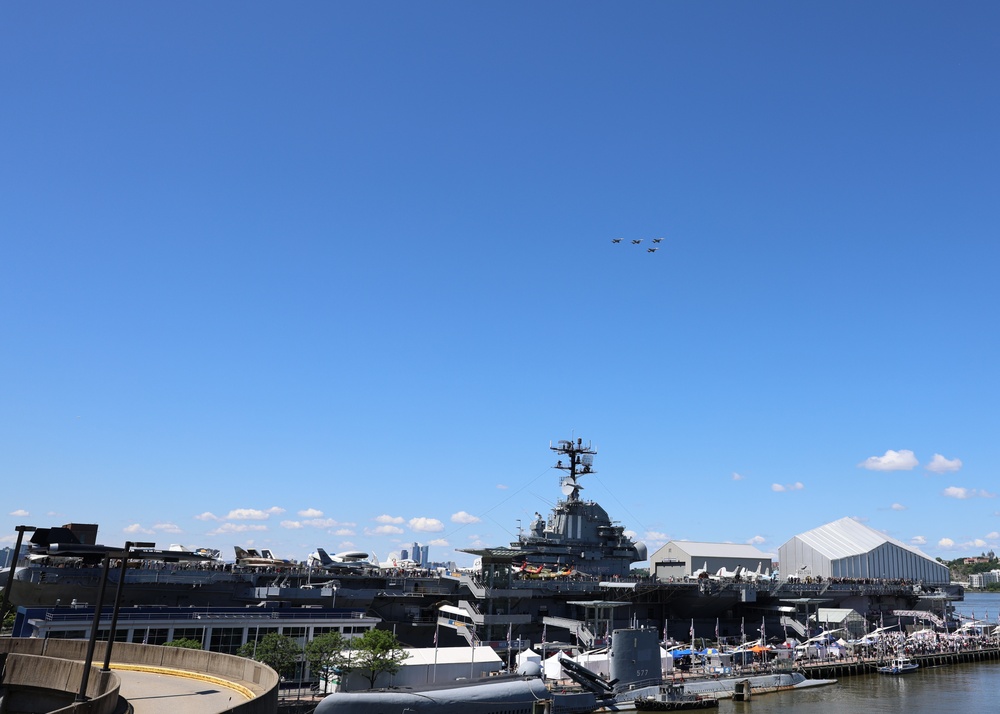 Missing Man Flyover of Intrepid Museum Memorial Day Ceremony at FWNY25