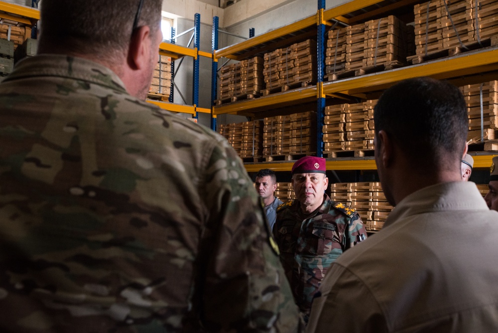 Coalition Advisors Assess Peshmerga Logistics Hub