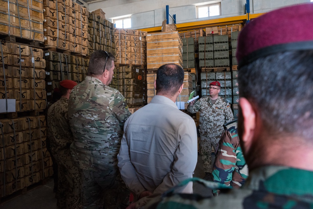 Coalition Advisors Assess Peshmerga Logistics Hub