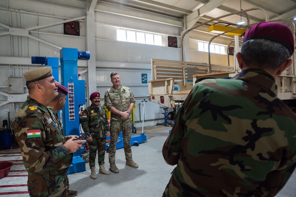 Coalition Advisors Assess Peshmerga Logistics Hub