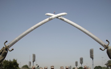 SMMC Ruiz promotes Marines at Crossed Swords Baghdad
