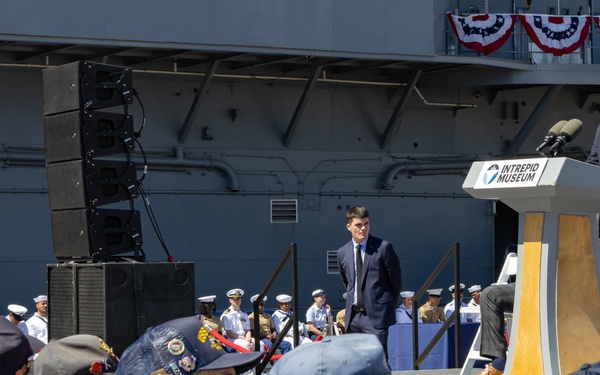 Fleet Week New York 2025 Intrepid Museum Memorial Day Ceremony