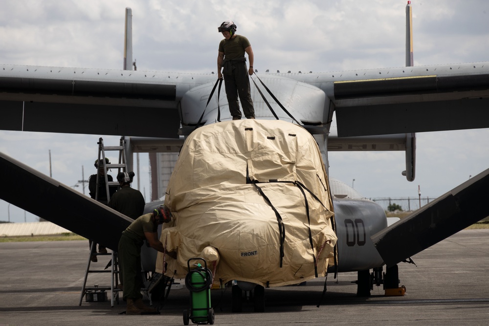 KAMANDAG 9: VMM-364 Marines Perform Maintenance on MV-22B Ospreys