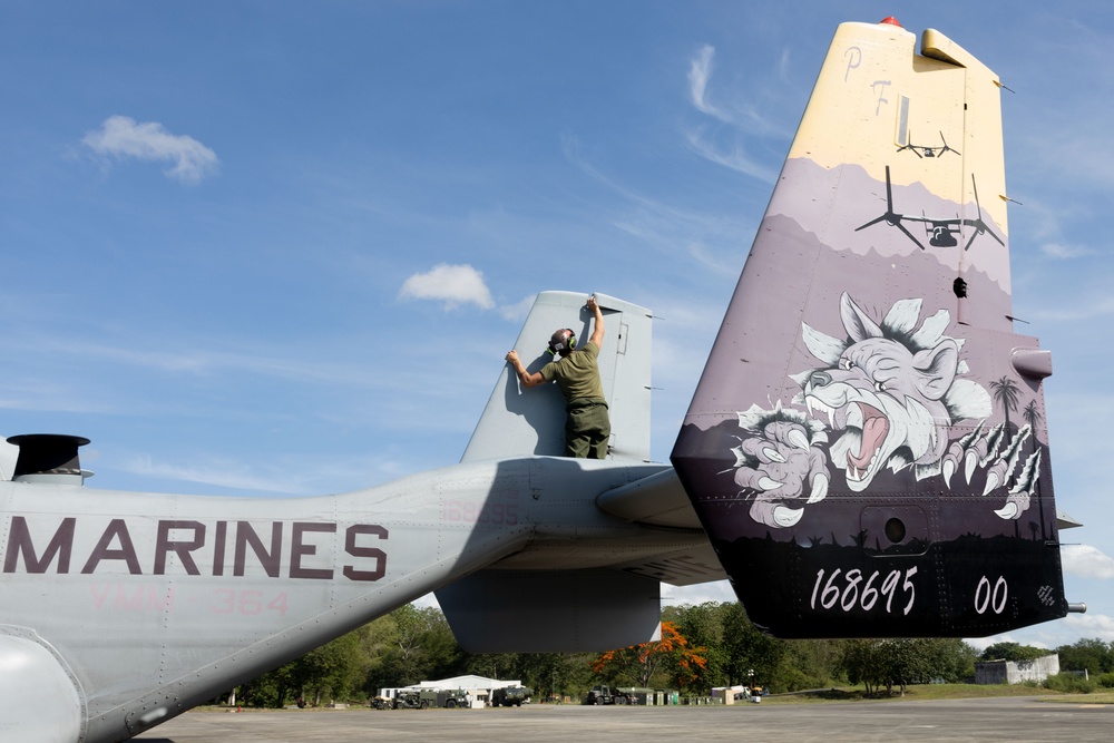 KAMANDAG 9: VMM-364 Marines Perform Maintenance on MV-22B Ospreys