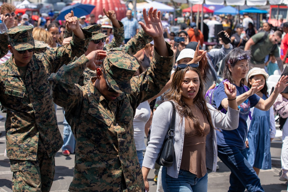 U.S. Service Members Host Expo at USS Iowa Museum for Los Angeles Fleet Week
